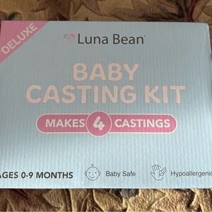 Baby Casting Kit - Deluxe Edition in Blue and Pink